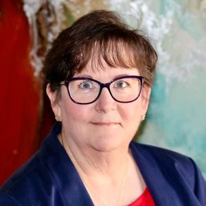 Meet your Posher, Victoria